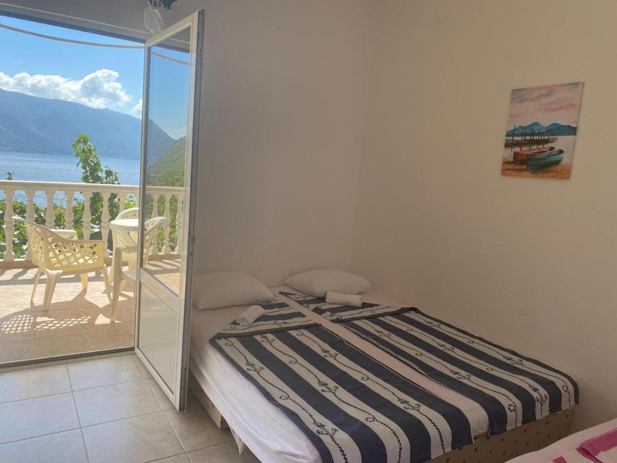 L & D Panorama Apartmani Risan Extérieur photo